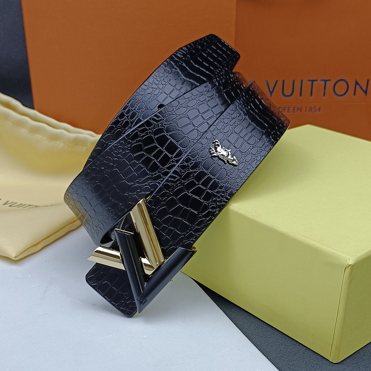 2025 3 Colors printed letter leather belt