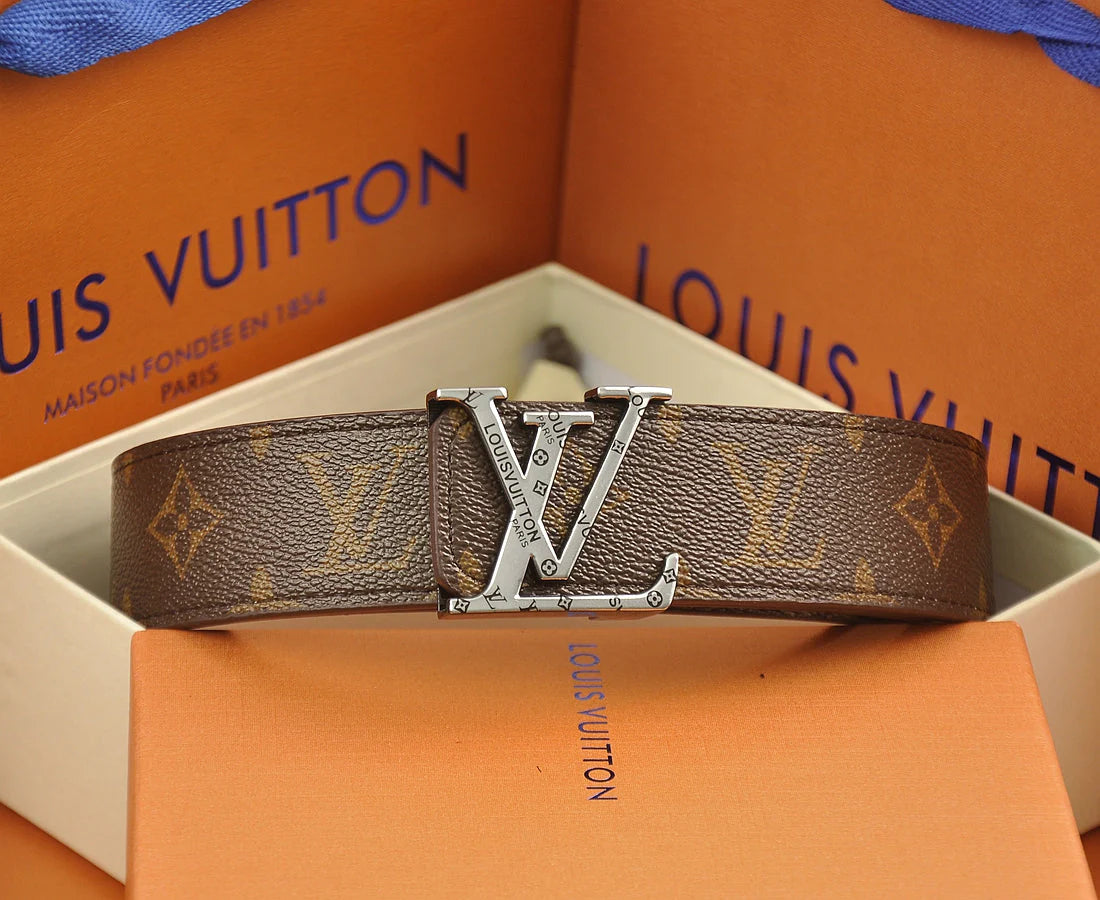 2025 5 Colors four-leaf clover pattern printed belt