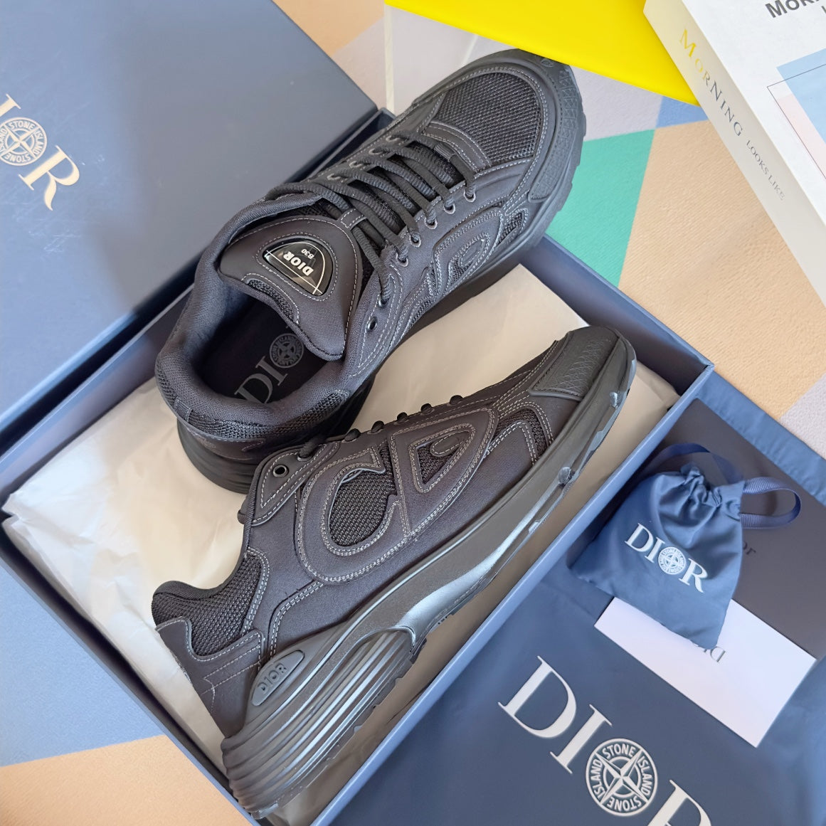 2025 1225 New high quality new color sports fashion shoes