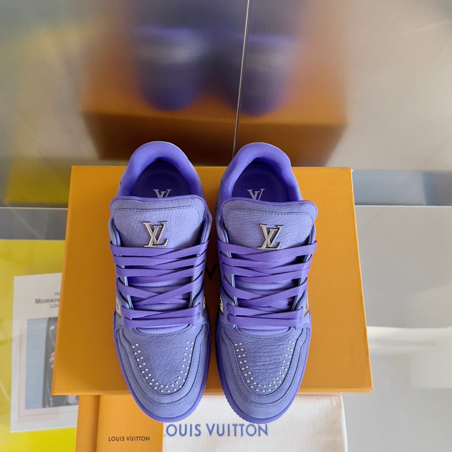 2025 250318 New high quality new color board shoes