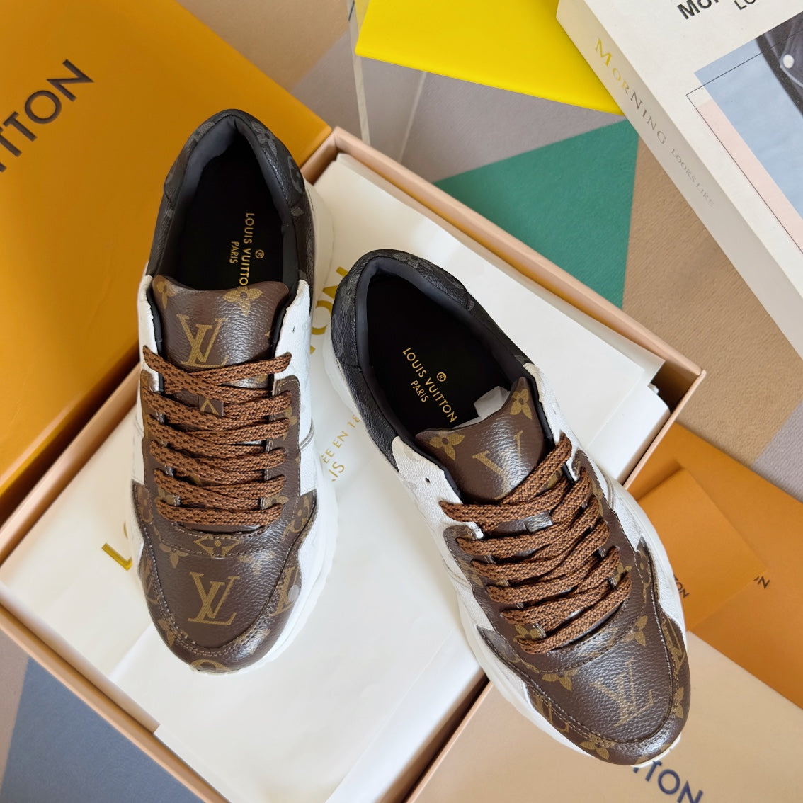 2025 250318 New high quality new color board shoes