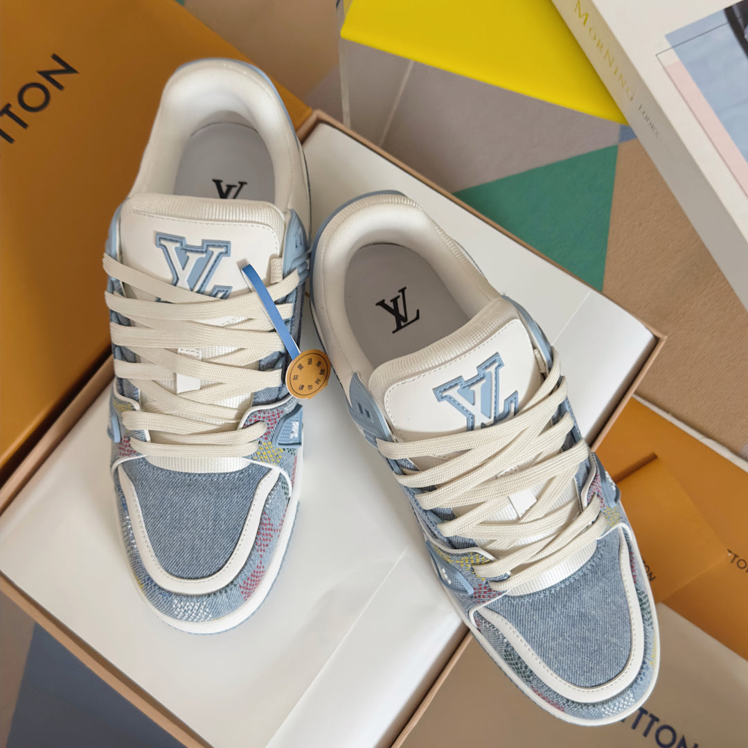 2025 250318 New high quality new color board shoes