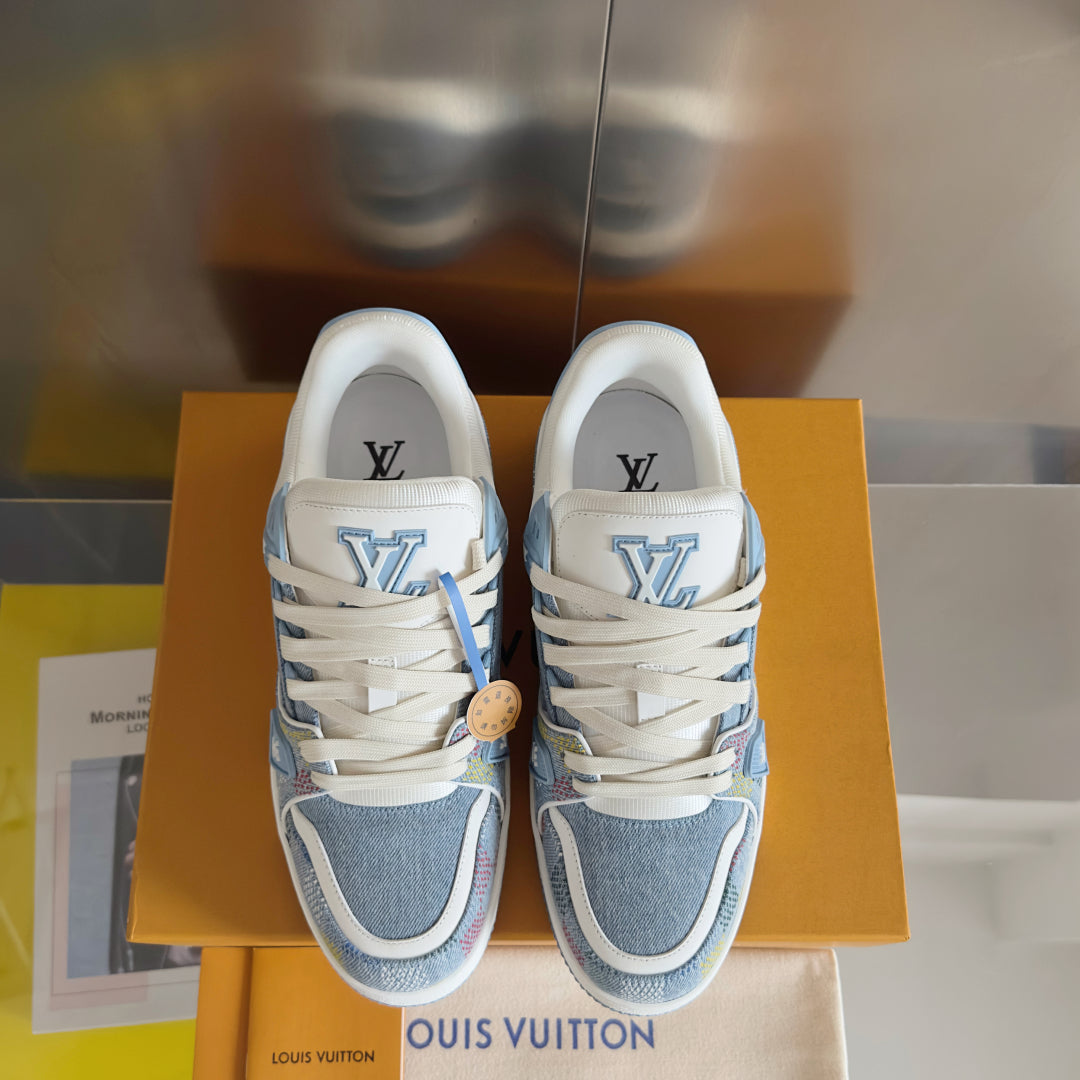 2025 250318 New high quality new color board shoes