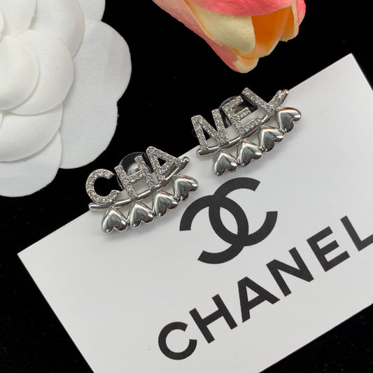 2025 Classic CHA letter heart pendant earrings