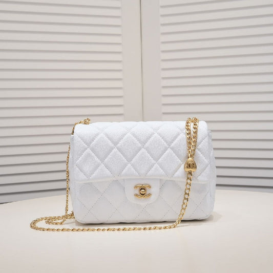 2025 Bag Classic Flap Bag W69