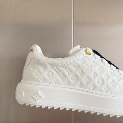 2025 250318 New high quality new color board shoes